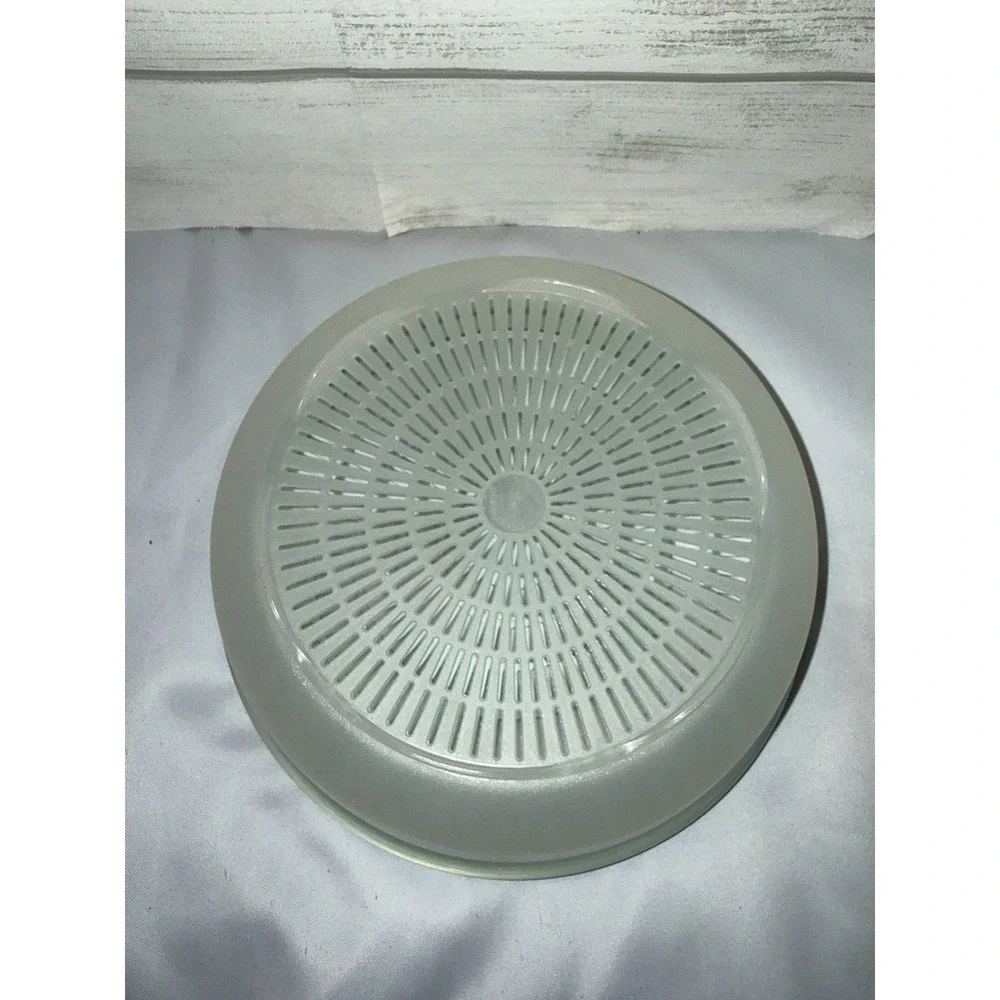 Vintage Tupperware Fruit &‎ Berry 2 Cup Strainer Colander Bowl & Lid 10